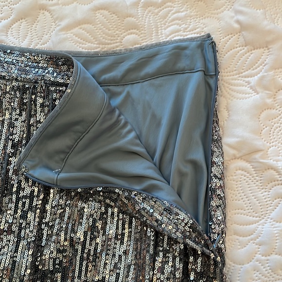 NWOT Silver Sequin Long Skirt - Picture 5 of 9